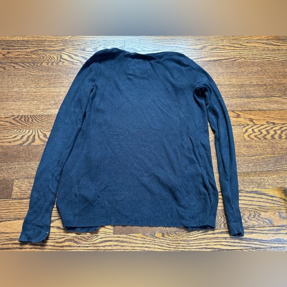 Abercrombie & Fitch Navy Blue Button Front Cardigan Sweater Women’s Medium - Picture 2 of 4